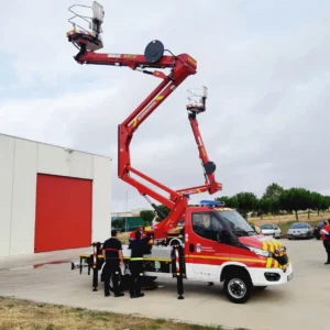 P 240 A PLATAFORMA AÉREA ESPECIAL BOMBEROS